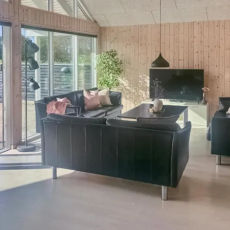 בית נופש Amazing In With Sauna נורדבורג